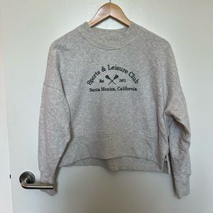 Abercrombie & Fitch - 90s Cropped Graphic Crewneck Sweatshirt - Sports &…